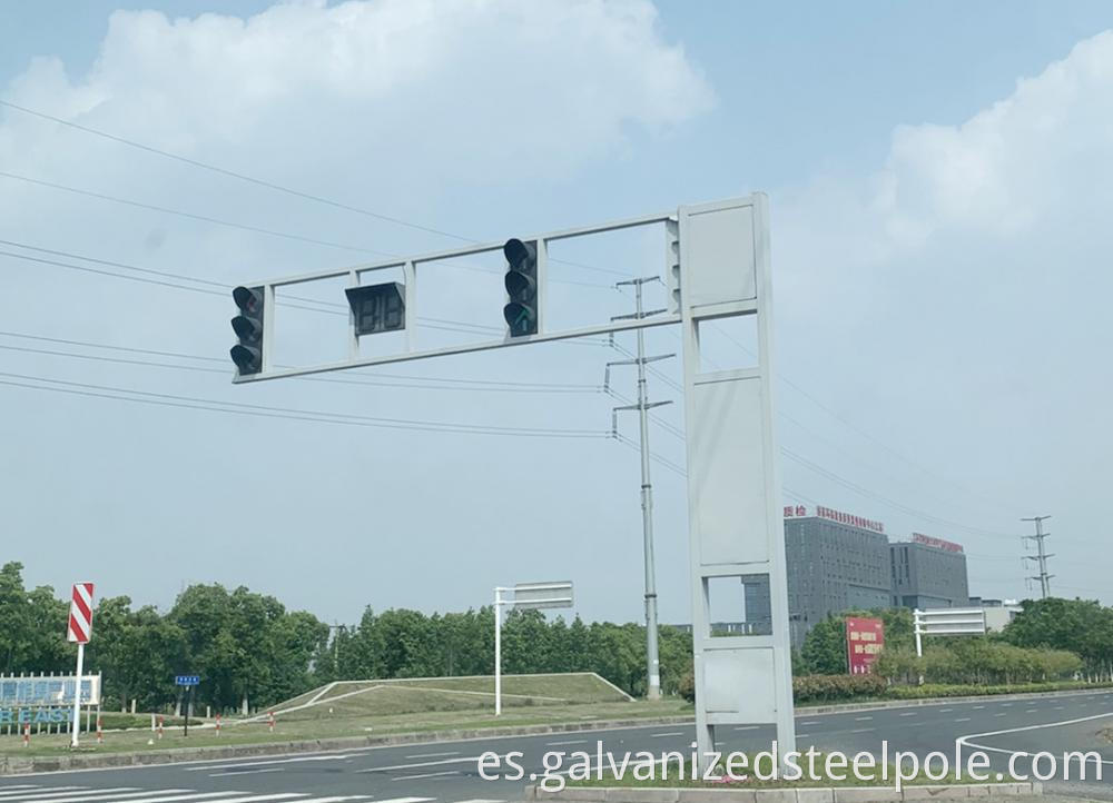 Frame Type Traffic Pole Jpg